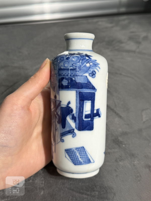 清晚期青花人物故事纹母壶 - 图5